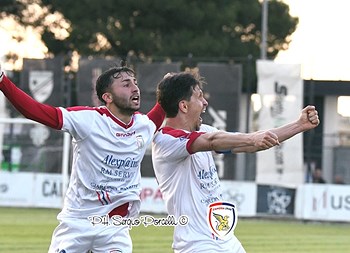 Il Canosa Calcio riparte dalle certezze e dallo zoccolo duro: la prima riconferma è quella di capitan Murilo Gomes